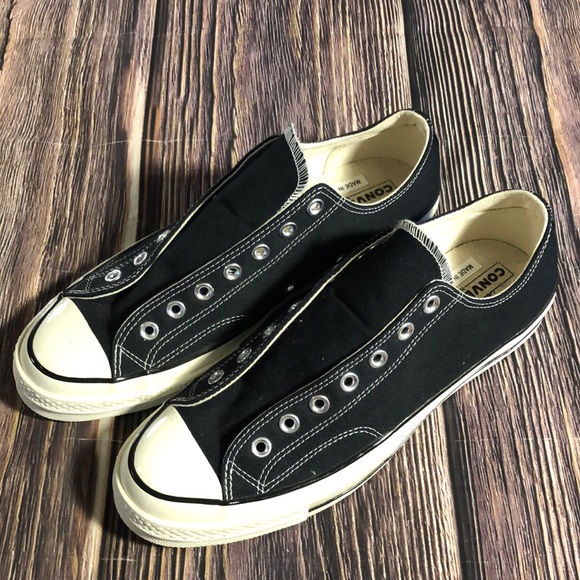 Men’s Vtg 90’s Chuck-Taylor’s converse all-stars size 10.5 men’s